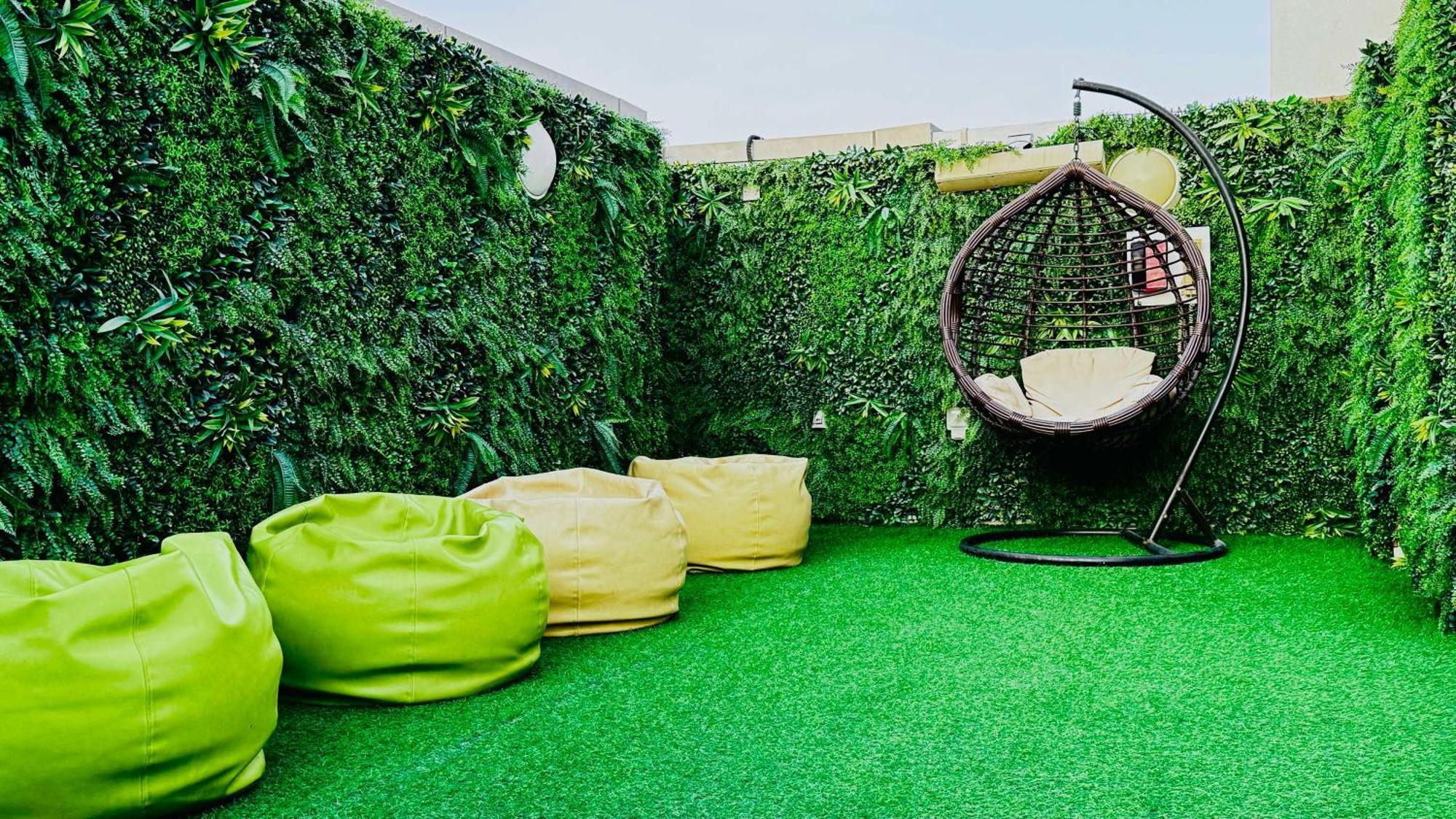 Hampton By Hilton Dubai Al Barsha Hotel Bagian luar foto